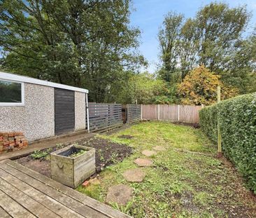 3 bedroom end of terrace house to rent - Photo 6