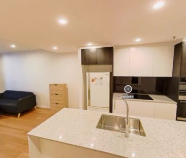 2 Bed 1 Bath*211 - Photo 2