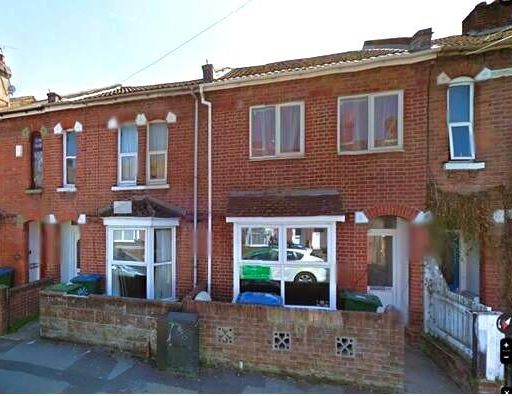 4 bedroom house to rent - Photo 1