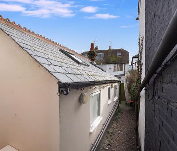 1 bedroom cottage to rent - Photo 6