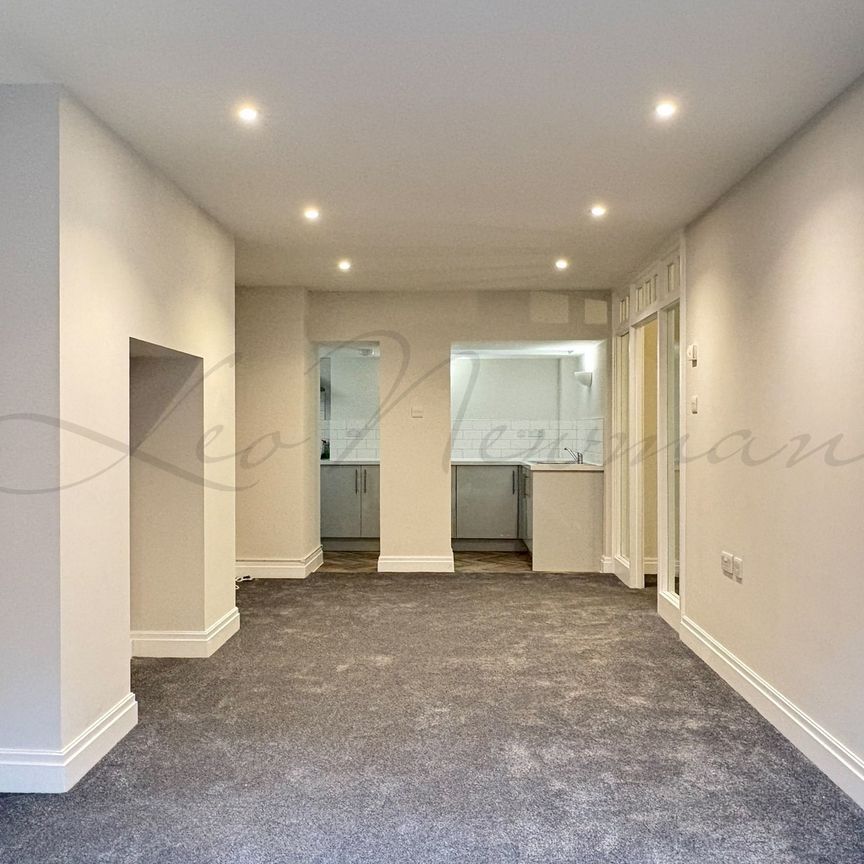 Meadway, Hampstead Garden Suburb, NW11 - Photo 1