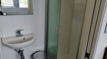 Anzac Avenue City Studio - Photo 4