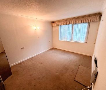 2 bedroom retirement property to rent - Photo 3