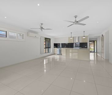 Spacious Family Home in the Sought-After Parklands Estate - Photo 2