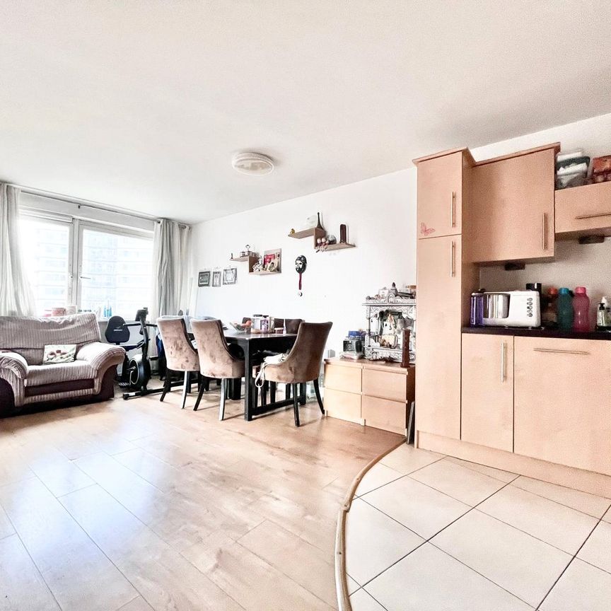 Prince Regent Road, Hounslow, TW3 1NB - Photo 1