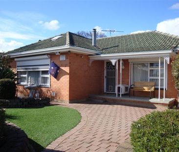 Charming Family Home in Elizabeth Downs! Neat 3 Bedroom Home - Photo 2