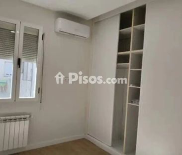 Piso en alquiler en Niño Jesús - Photo 2