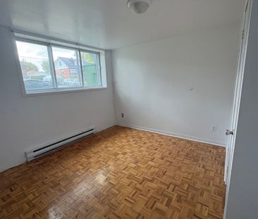 10411 Av. des Récollets, H1H 4E8, H1H 4E8, Montréal - Photo 4