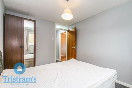 2 bed Apartment for Rent - Photo 5