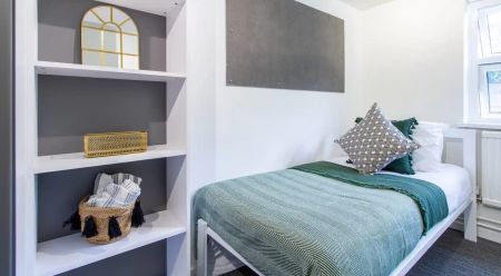 Silver Room - Photo 5