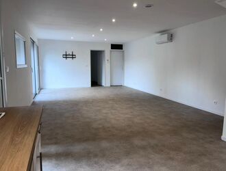 Location Maison 5 pièces 115 m2 à Sansais - Photo 1