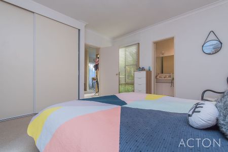 7 White Place, Subiaco. - Photo 3