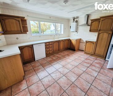 4 bed detached house to rent in Dudsbury Avenue, Ferndown, Dorset, ... - Photo 3