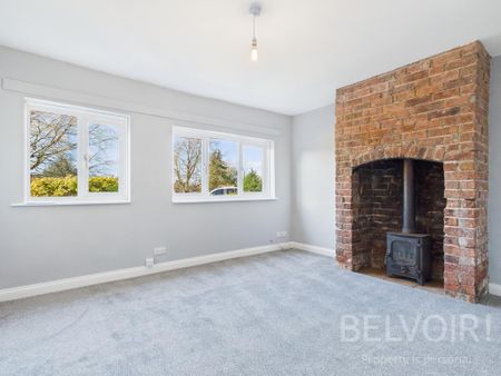 2 bedroom end of terrace house to rent - Photo 2