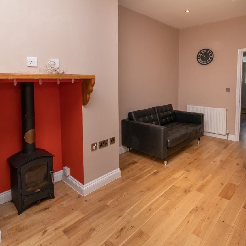 Room in a Shared House, Melrose Avenue, CR4 - Photo 1