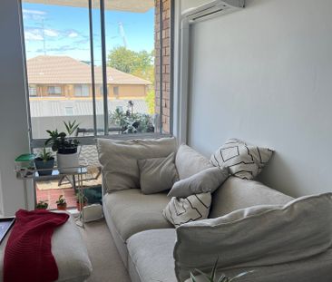 Bondi Beach - Photo 5