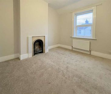 Fairlight Road, Eastbourne, BN22 - Photo 1