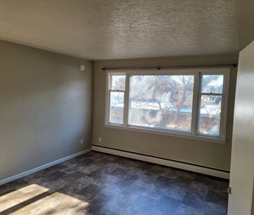 1 Bedroom Unit Near Hospital! First Month Rent Free!!! - Photo 5