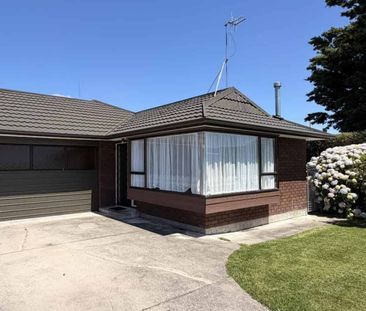 Little brick beauty on North Street! - Photo 5