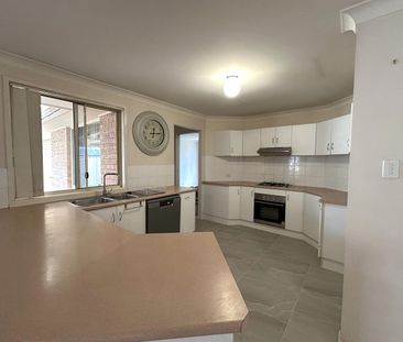 4 Viewmont Way, Woongarrah, NSW 2259 - Photo 5