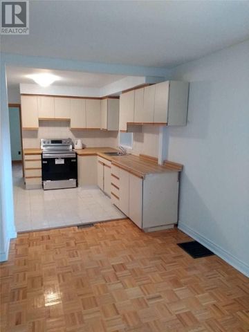 For Lease - 35 Verwood Avenue, Toronto, Ontario - Photo 5