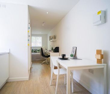 Studio to rent - Photo 3