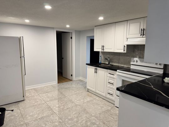 For Lease - 38 Rochelle Crescent Unit# Basement, Toronto, Ontario - Photo 1