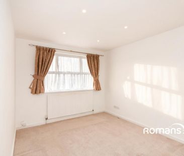 3 bedroom detached house to rent - Photo 2