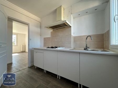 Location Appartement 3 pièces 56m² NIORT 79000 - Photo 4