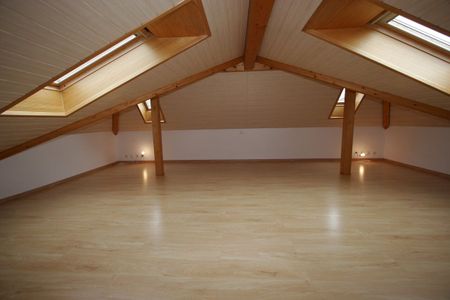 Duplex/two-level - Photo 5