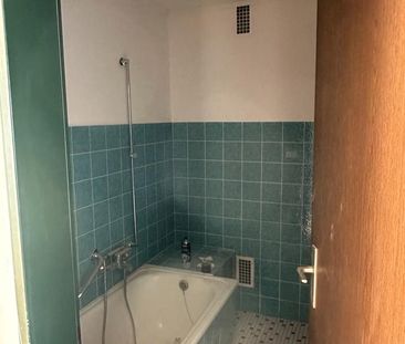 Charmante 3 ZKB Dachgeschosswohnung in zentraler Lage - Foto 1