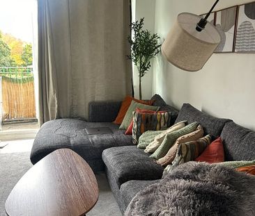 Room in a Shared Flat, Drew Road, E16 - Photo 1