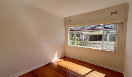 14 Edward St , MITCHAM - Photo 5