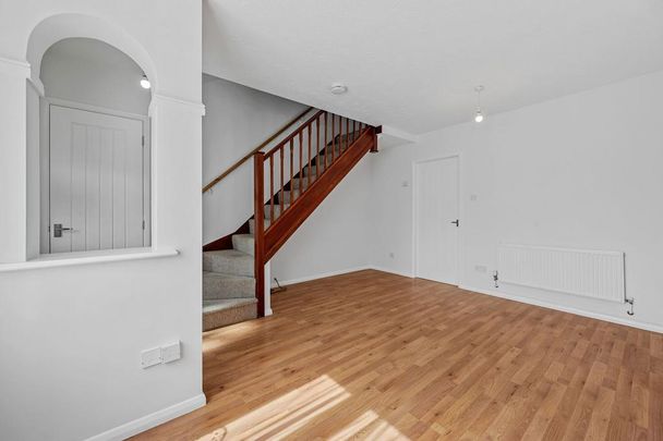 2 bedroom semi-detached house to rent - Photo 1