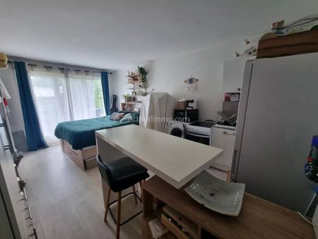 Location Appartement 1 pièces 26 m2 à Gournay-sur-Marne - Photo 2