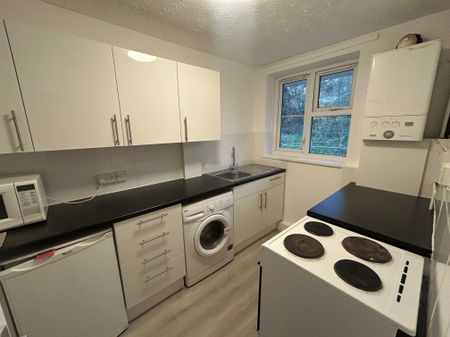 Stanborough Green, Welwyn Garden City - Photo 5