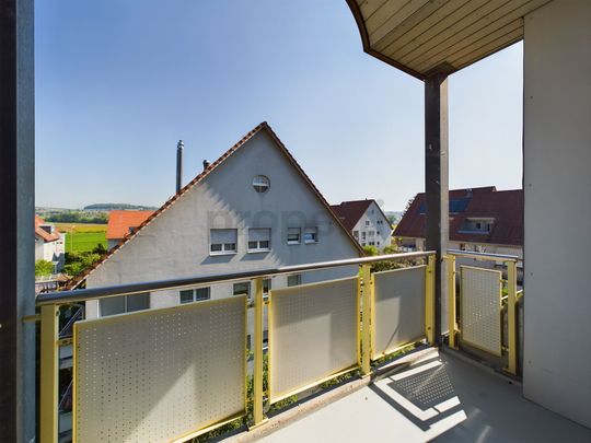 Grosszügige 4.5-Zimmer Maisonette-Wohnung in Dällikon - Photo 1