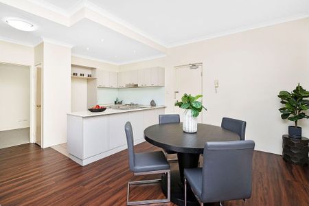 12/2 Pisconeri Street, Perth Wa 6000 - Photo 2