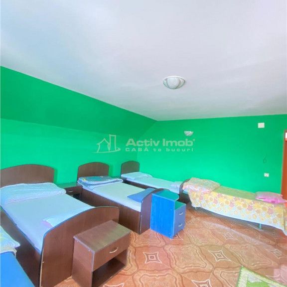Casa -Vulcan Brasov - Cazare Muncitori - Fotografie 1