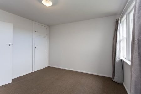 RICCARTON - Photo 4