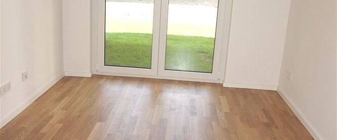 Toplage an der Mosel: Stilvolle 3-Zimmer-Wohnung mit EBK und großzügiger Terrasse - Foto 1