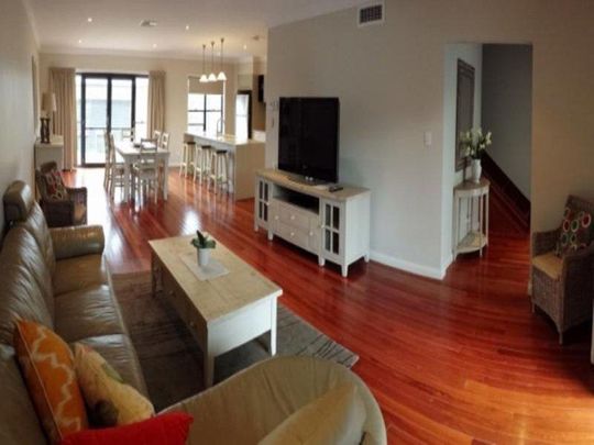 Tamworth Furnished Accommodation - Hillvue - Photo 1