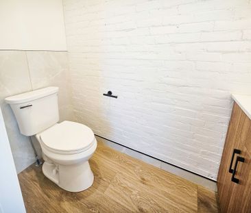 For Lease - 857 Dundas Street Unit# Unit 3, London East, Ontario - Photo 2