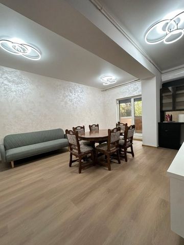 Apartament in Pipera la parter cu 4 camere, curte privat?... - Photo 2