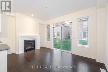 10 GOSSET ROAD - Photo 2