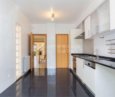 Moradia T3 em Lisboa - Photo 1