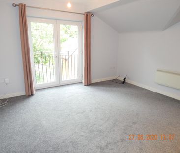Winforton Close, Redditch - Photo 1
