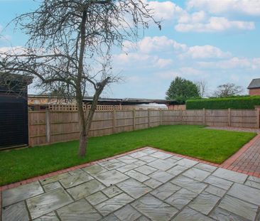Dove Walk, Uttoxeter, ST14 8EH - Photo 6