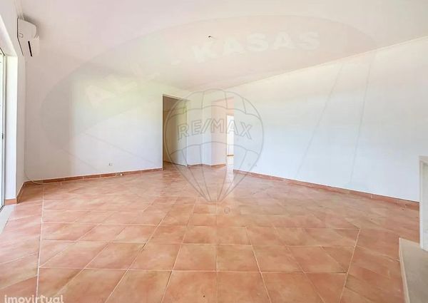 Apartamento T2 em Setúbal
