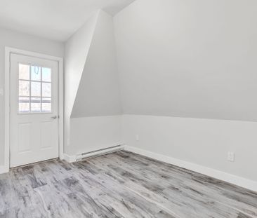For Lease - 261 Somerset Street Unit# 5, Ottawa Centre, Ontario - Photo 4